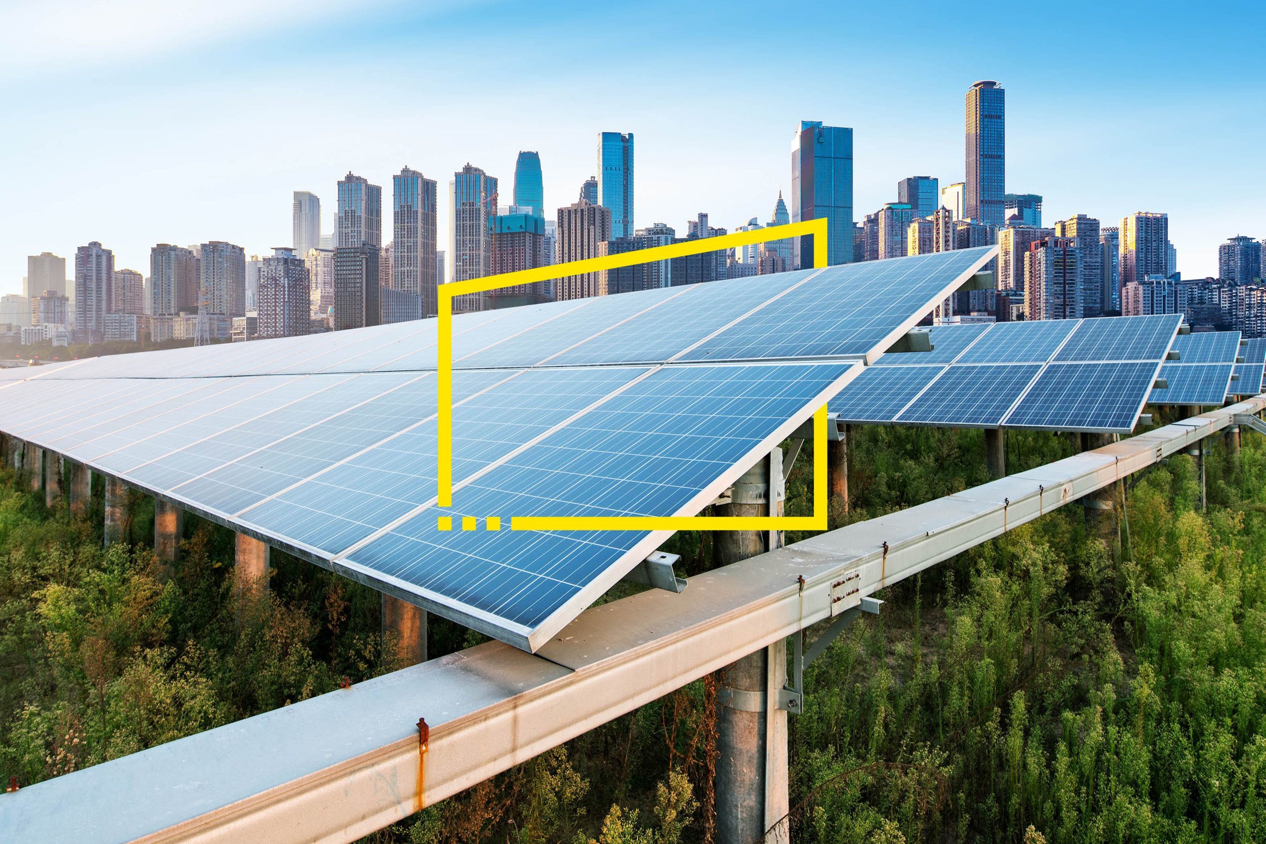 202601ey-photovoltaic-cells-and-the-chongqing-city-skyline-china-static-2